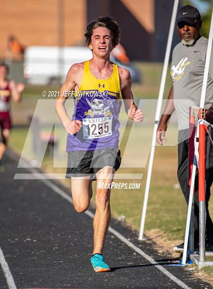 Thumbnail 2 in United 8 Conference Championship photogallery.