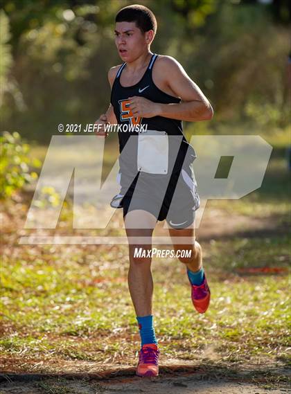 Thumbnail 3 in United 8 Conference Championship photogallery.
