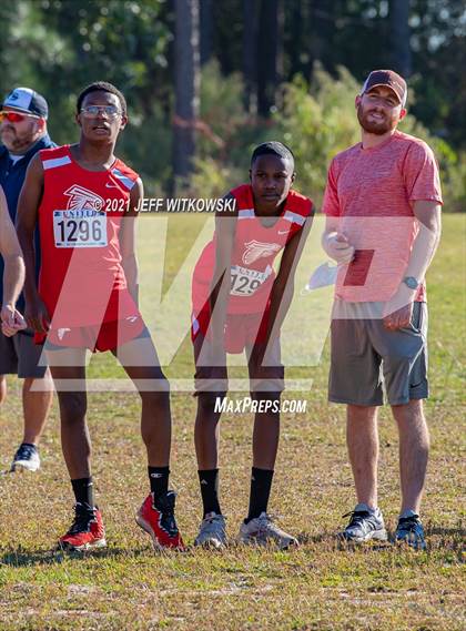 Thumbnail 3 in United 8 Conference Championship photogallery.