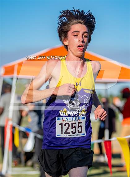 Thumbnail 3 in United 8 Conference Championship photogallery.