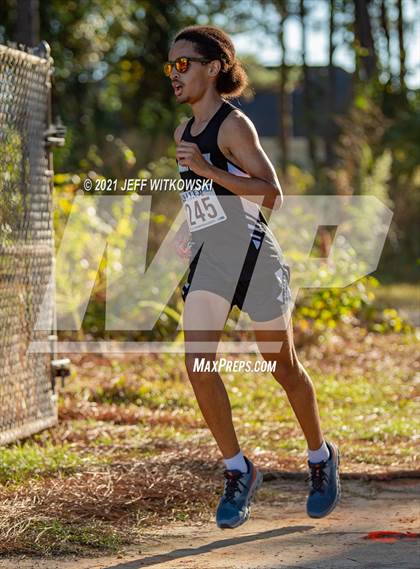 Thumbnail 3 in United 8 Conference Championship photogallery.