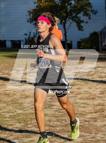 Thumbnail 1 in United 8 Conference Championship photogallery.