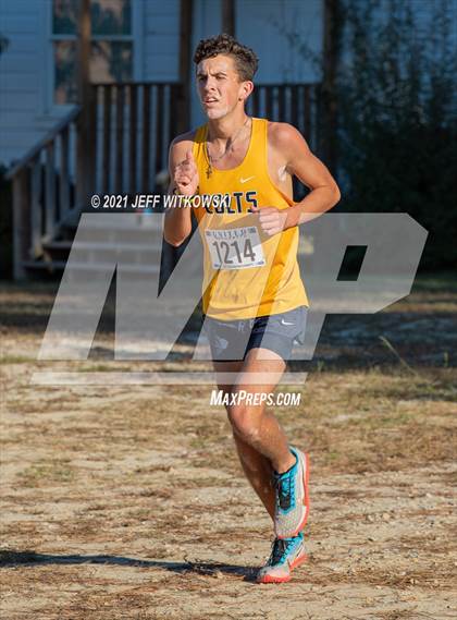 Thumbnail 2 in United 8 Conference Championship photogallery.