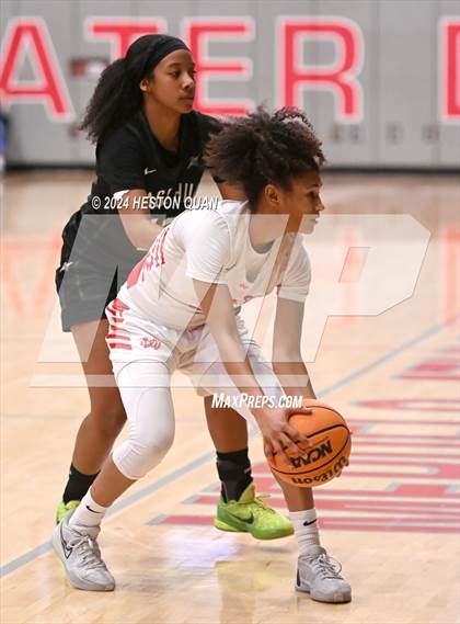 Thumbnail 1 in Sage Hill @ Mater Dei (CIF-SS Open Division Playoffs) photogallery.