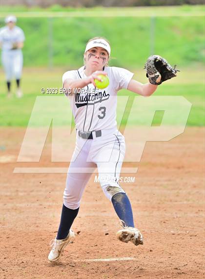 Thumbnail 2 in Granite Hills vs. San Dieguito Academy (Cougar Classic) photogallery.