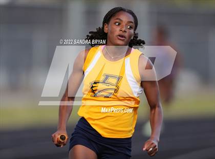 Thumbnail 1 in Porter Ridge High School Track Meet photogallery.