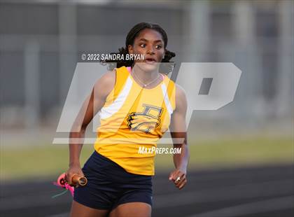 Thumbnail 3 in Porter Ridge High School Track Meet photogallery.