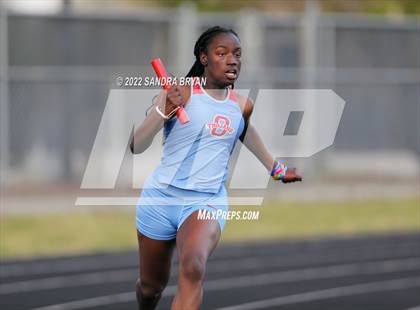 Thumbnail 1 in Porter Ridge High School Track Meet photogallery.