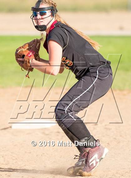 Thumbnail 3 in ThunderRidge @ Ponderosa photogallery.