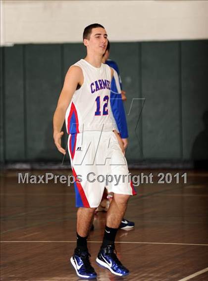 Thumbnail 3 in Croton-Harmon vs. Carmel (Putnam Challenge) photogallery.