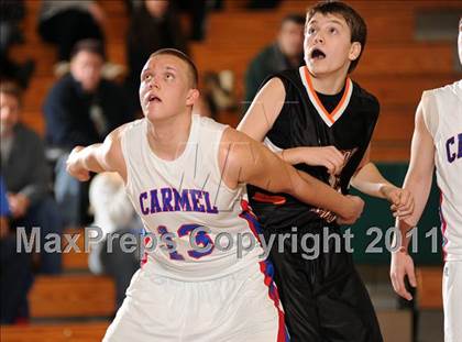 Thumbnail 1 in Croton-Harmon vs. Carmel (Putnam Challenge) photogallery.