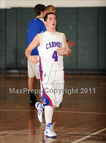 Thumbnail 1 in Croton-Harmon vs. Carmel (Putnam Challenge) photogallery.