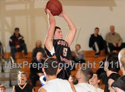 Thumbnail 1 in Croton-Harmon vs. Carmel (Putnam Challenge) photogallery.