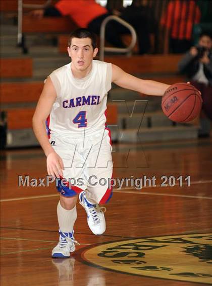 Thumbnail 3 in Croton-Harmon vs. Carmel (Putnam Challenge) photogallery.