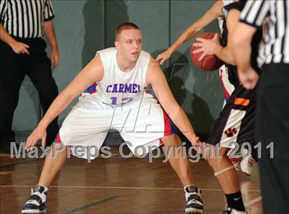 Thumbnail 2 in Croton-Harmon vs. Carmel (Putnam Challenge) photogallery.