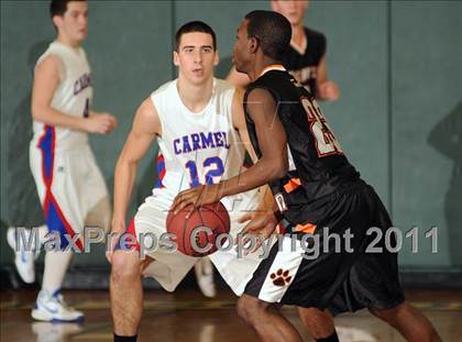 Thumbnail 3 in Croton-Harmon vs. Carmel (Putnam Challenge) photogallery.