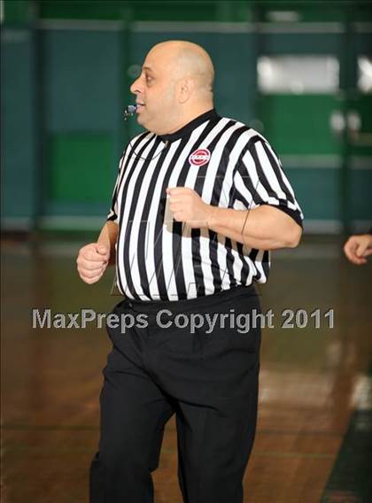 Thumbnail 1 in Croton-Harmon vs. Carmel (Putnam Challenge) photogallery.