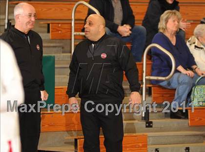 Thumbnail 3 in Croton-Harmon vs. Carmel (Putnam Challenge) photogallery.