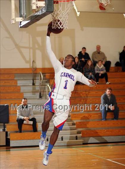 Thumbnail 2 in Croton-Harmon vs. Carmel (Putnam Challenge) photogallery.