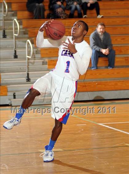 Thumbnail 1 in Croton-Harmon vs. Carmel (Putnam Challenge) photogallery.