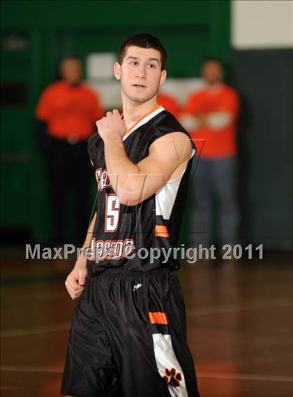 Thumbnail 1 in Croton-Harmon vs. Carmel (Putnam Challenge) photogallery.