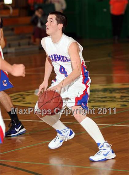 Thumbnail 3 in Croton-Harmon vs. Carmel (Putnam Challenge) photogallery.