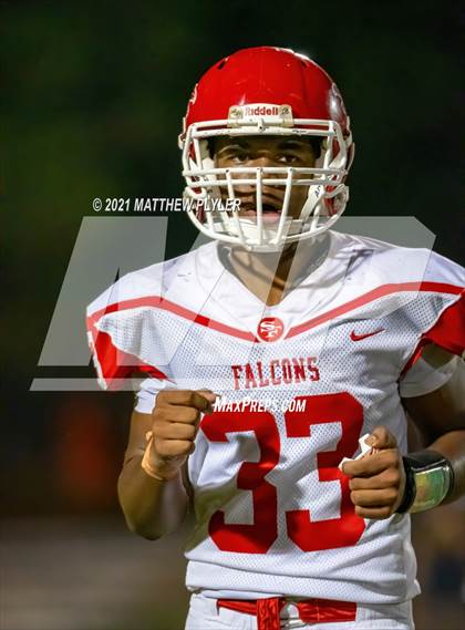 Thumbnail 3 in Seventy-First @ South View photogallery.
