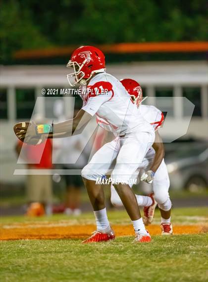 Thumbnail 3 in Seventy-First @ South View photogallery.