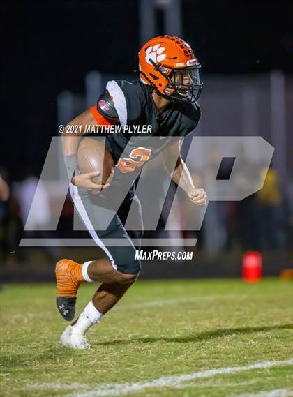 Thumbnail 3 in Seventy-First @ South View photogallery.