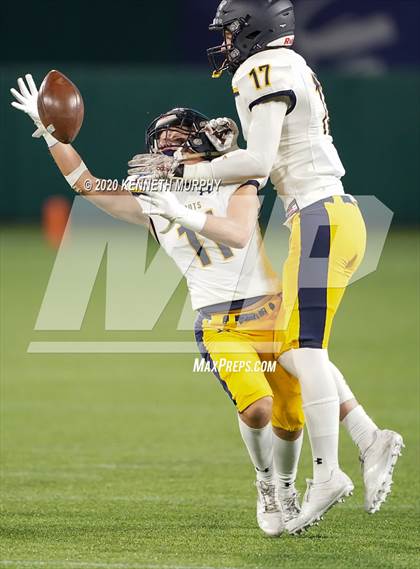 Thumbnail 2 in Highland Park vs Independence (UIL 5A Area) photogallery.