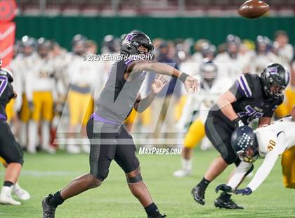 Thumbnail 3 in Highland Park vs Independence (UIL 5A Area) photogallery.