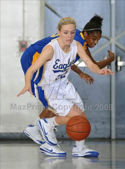Thumbnail 2 in North vs. Santa Margarita (Larry Doyle Tournament) photogallery.