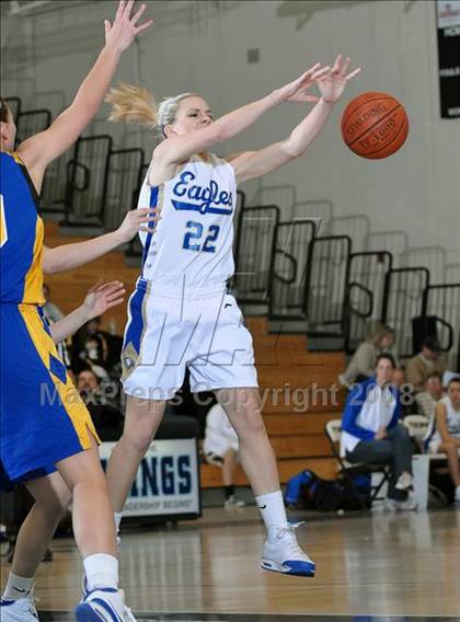 Thumbnail 1 in North vs. Santa Margarita (Larry Doyle Tournament) photogallery.