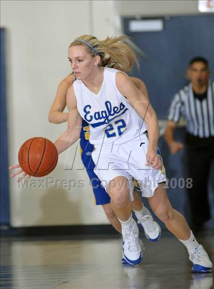 Thumbnail 2 in North vs. Santa Margarita (Larry Doyle Tournament) photogallery.