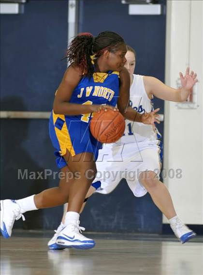 Thumbnail 2 in North vs. Santa Margarita (Larry Doyle Tournament) photogallery.