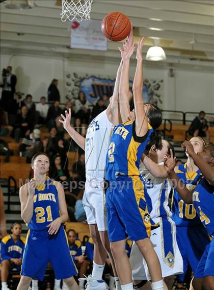 Thumbnail 2 in North vs. Santa Margarita (Larry Doyle Tournament) photogallery.