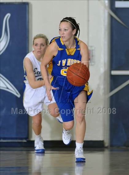 Thumbnail 3 in North vs. Santa Margarita (Larry Doyle Tournament) photogallery.