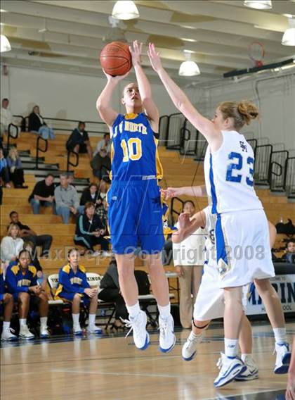 Thumbnail 1 in North vs. Santa Margarita (Larry Doyle Tournament) photogallery.
