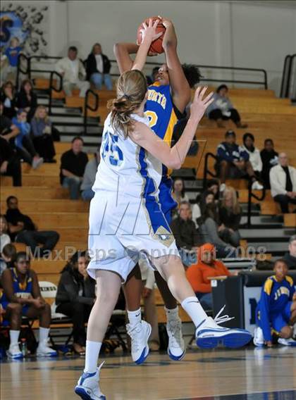 Thumbnail 3 in North vs. Santa Margarita (Larry Doyle Tournament) photogallery.