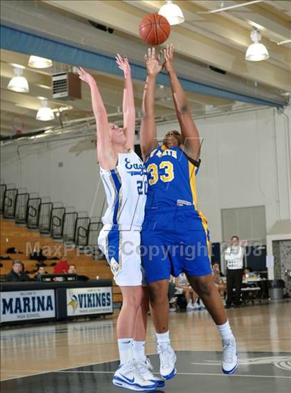 Thumbnail 3 in North vs. Santa Margarita (Larry Doyle Tournament) photogallery.