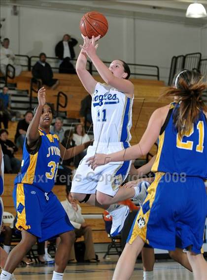 Thumbnail 2 in North vs. Santa Margarita (Larry Doyle Tournament) photogallery.