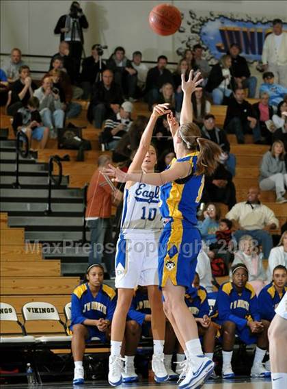 Thumbnail 3 in North vs. Santa Margarita (Larry Doyle Tournament) photogallery.