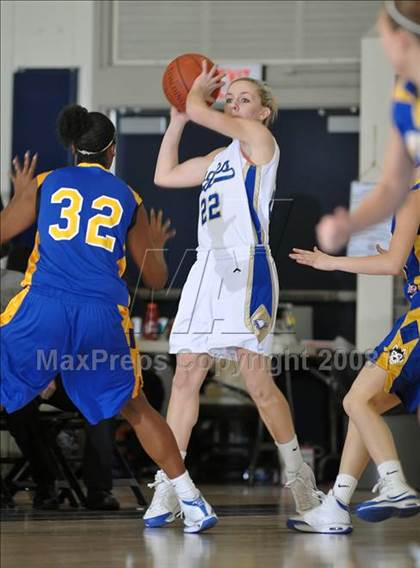 Thumbnail 1 in North vs. Santa Margarita (Larry Doyle Tournament) photogallery.