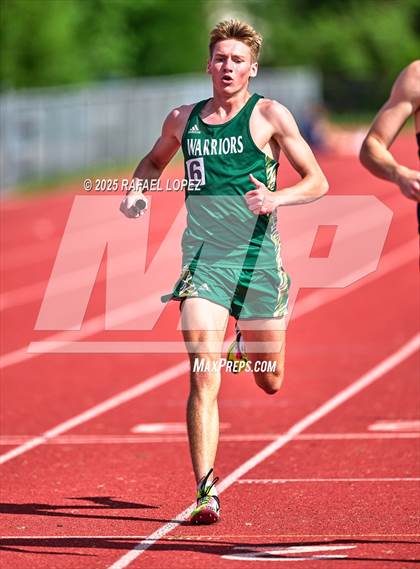 Thumbnail 1 in Northland Christian Relays (4x400M) photogallery.