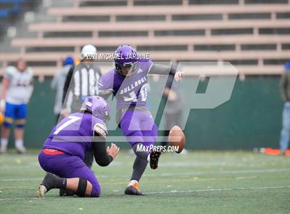 Thumbnail 3 in Ferndale @ Garfield (WIAA 3A Playoff) photogallery.