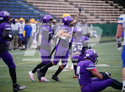Thumbnail 2 in Ferndale @ Garfield (WIAA 3A Playoff) photogallery.
