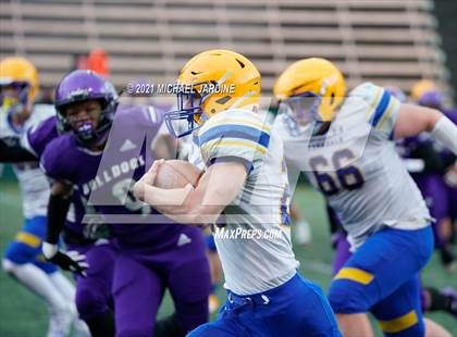 Thumbnail 3 in Ferndale @ Garfield (WIAA 3A Playoff) photogallery.