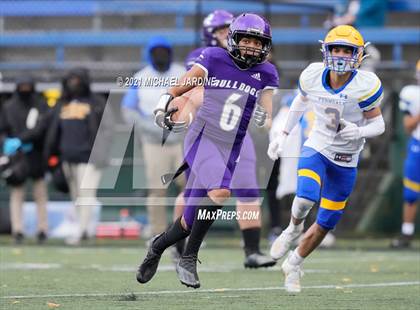 Thumbnail 1 in Ferndale @ Garfield (WIAA 3A Playoff) photogallery.