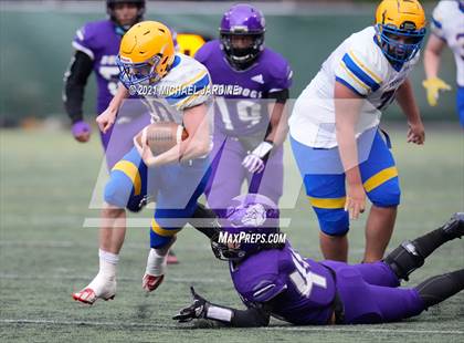 Thumbnail 1 in Ferndale @ Garfield (WIAA 3A Playoff) photogallery.