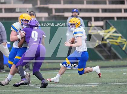 Thumbnail 2 in Ferndale @ Garfield (WIAA 3A Playoff) photogallery.